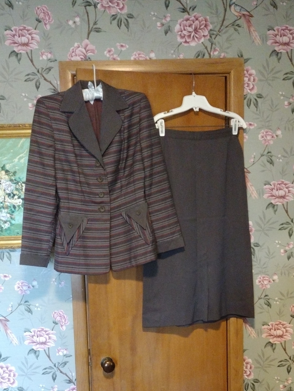 1940s Ladies Striped Skirt Suit